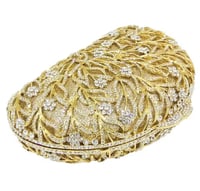 حقيبة يد نسائيه مزينه بالزهور الكريستاليه من كريست...