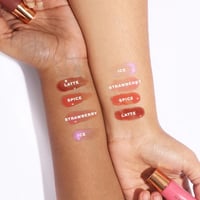 مرطب شفاه جوسي ببتيد من ريفوليوشن نود سبيس