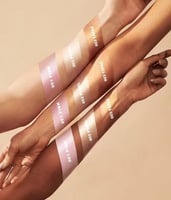 اضاءة جسم كريمية هارتس 150ML - 01 PINK