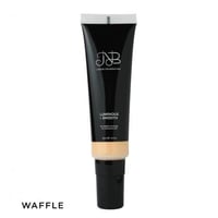 نورة بوعوض كريم اساس لوتس - وافل