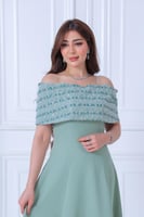 فستان سهرة أنيق بلون أخضر