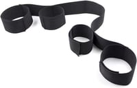 قيود اليدين والرجلين