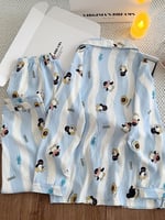 طقم بيجامة نسائي، يتميز بأكمام وسراويل طويلة