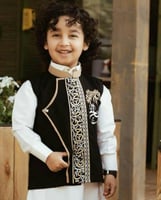 سديري بالاسم مع تاج