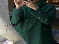 عباية الوطن مصممة من افخر انواع الكريب