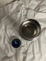 مق بشعار الاتحاد ابيض