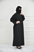 عباية كاجوال بلمسات ستان فاخرة