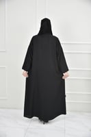 عباية كاجوال بلمسات ستان فاخرة