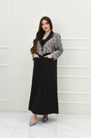 عباية شتوية بليزر فاخرة مع تفاصيل ملونة