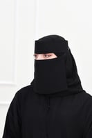 نقاب مطاط مائل بلوقو