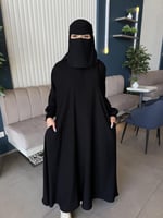 عباية عملية بسحاب مع جيوب مخفية – قصة نص كلوش من ق...