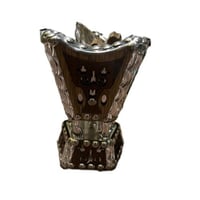 مبخرة خشب صغيرة والكمية محدودة