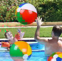 كرة شاطئ ملونة