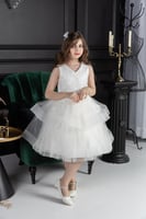 فستان بناتي عرائسي كلوش دانتيل صدر نازل فيونكه بال...