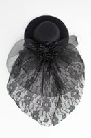 فيونكة شعر قبعة صغيرة لون أسود