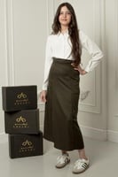 مريول طقم بلوزة وتنورة زيتي جيوب جانبية