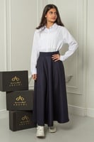 مريول طقم بلوزة وتنورة مدرسية كحلي بتصميم كلاسيكي