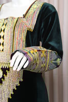 جلابية عسيري مخمل أخضر فاخرة