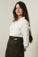 مريول طقم بلوزة وتنورة زيتي جيوب جانبية