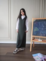 مريول بناتي متوسطة سادة