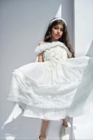 فستان عرائس بناتي اورجنزا ابيض كرانيش