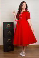 فستان السن المحير شتوي جوخ أحمر نص كم