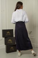 مريول طقم بلوزة وتنورة كحلي راقي بجيوب أمامية