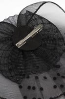 فيونكة شعر لون أسود