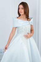 فستان السن المحير تفتة روسي سماوي