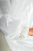 فستان بناتي ناعم خامة الكلينكن لمعه كم طويل تطريز...