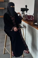 فلك - عباية شتوية