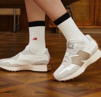 New Balance 327 Driftwood