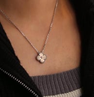 VANCLEEF & ARPLES Holiday Pendant Limited Edition...