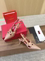 VALENTINO Studdy Kidskin Pumps