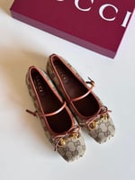 GUCCI FLAT