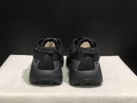 HOKA ONE ONE Mafate Three 2