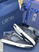 Dior Sneaker