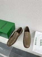 BOTTEGA VENETA MEN FLAT