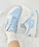 Dark powder/blue lace