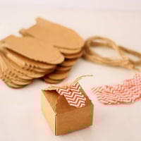 10 حبات توزيعات استقبال مواليد