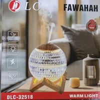 مصباح مع فواحة بشكل انيق مع اضاءة متعددة Dlc32518...