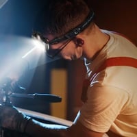 كشاف رأس LED HEAD LAMP بنوعين من الإضاءة DLC-32803...