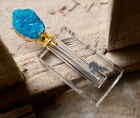 توله من الاحجار الكريمة