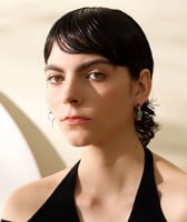 حلق الأربع أحجار