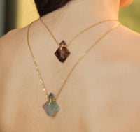 امثيست + فلوريت