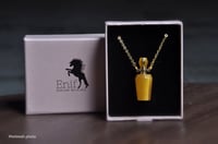 عين الهر اصفر