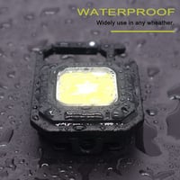 كشاف صغير بقاعدة ثلاثية