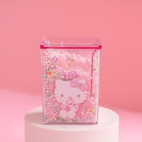 حامل أقلام مكتبي جليتر من هيلو كيتي لغة الزهور