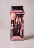 مجموعة فرش مكياج لامعة 5 قطع من سلسلة الوردي اللام...