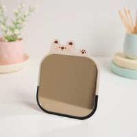 مرآة مكياج معدنية صغيرة للمكتب - باو وافينج انيمال...